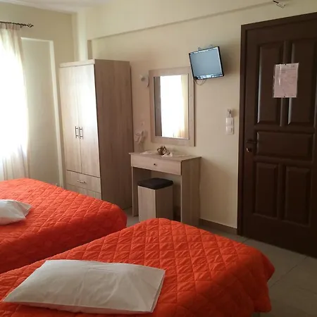 Aiolos Aparthotel