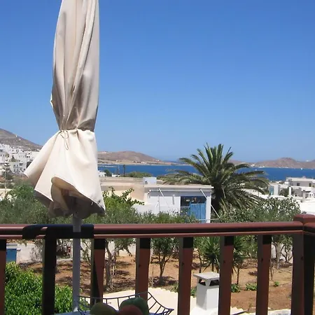 Aiolos Aparthotel Naoussa