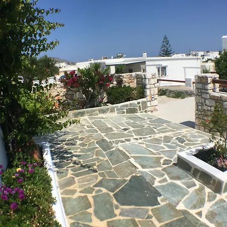 Aiolos Aparthotel