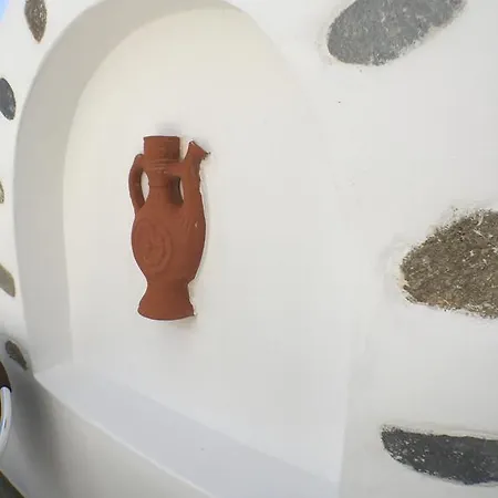 Aiolos Aparthotel