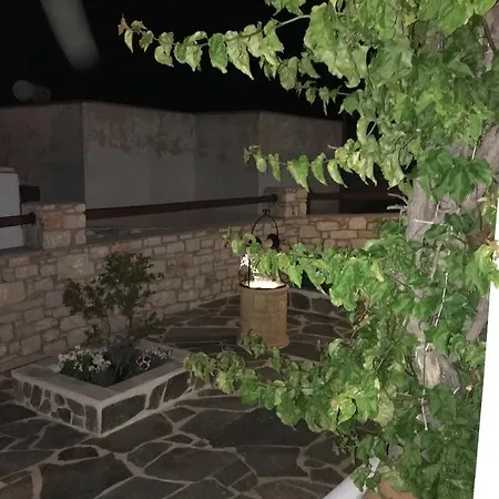 Aiolos * Naoussa