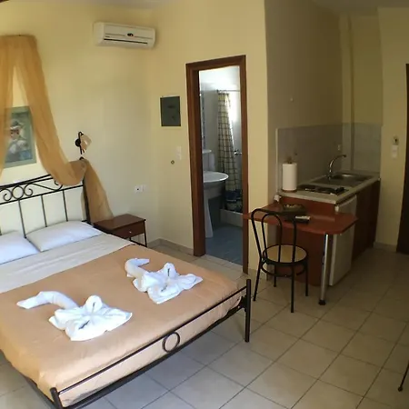 Aiolos Aparthotel Naoussa